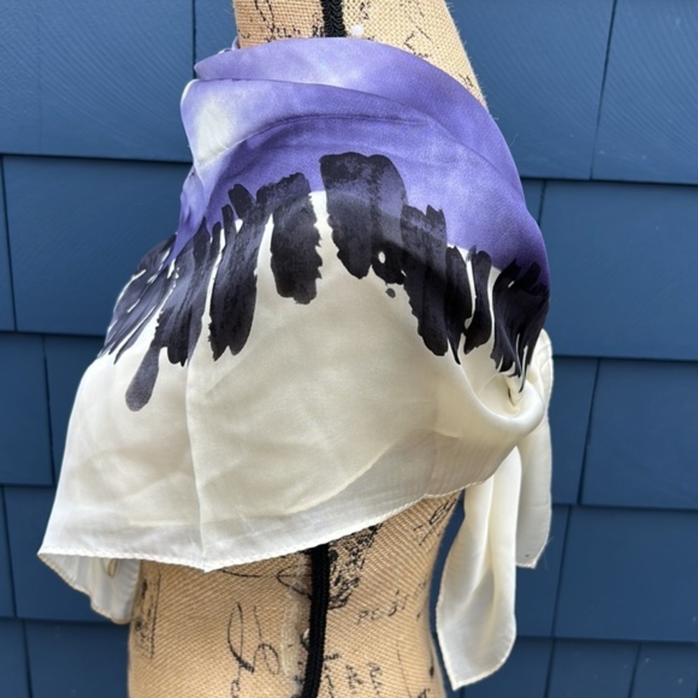 💜🤍🖤Halston silk scarf black purple art 34x34 kerchief - Picture 4 of 11